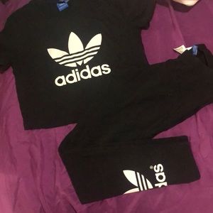 Adidas set (top and leggings)